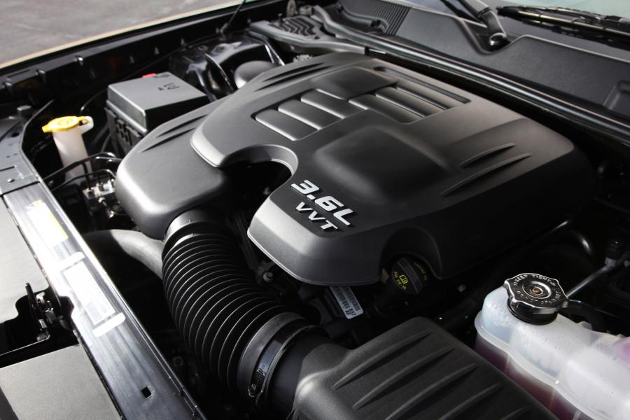  Dodge Challenger Rallye Redline 2012 года  (фото 7 из 25)